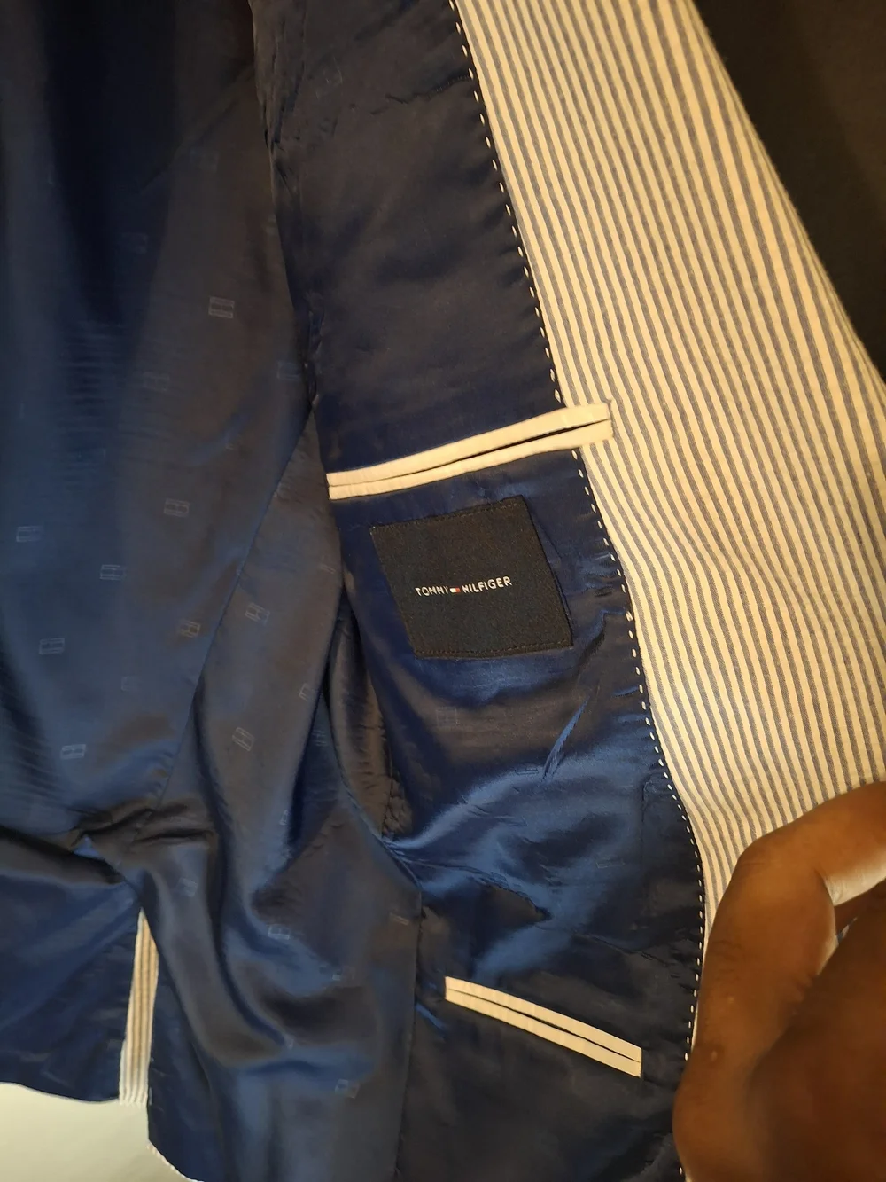 Macy's Tommy Hilfiger Navy & White Striped Seersucker Sport Coat